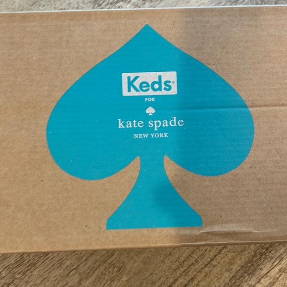 Ked’s Kate Spade 7.5 Gold Glitter Satin Laces - Picture 2 of 3